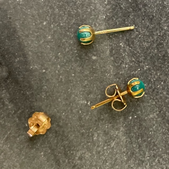 14k Gold Turquoise Stud Earrings - Picture 13 of 13